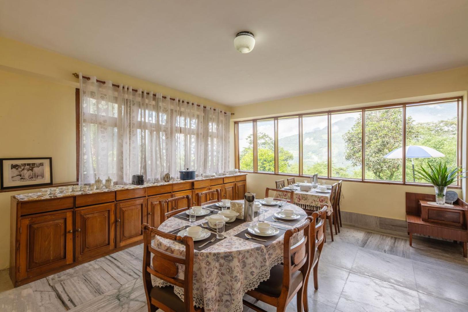 La Ipsing Farm By Stayvista - 3 Bhk Villa With Balcony, Mountain View, Indoor Games, And Pet Friendly Samdong Bagian luar foto