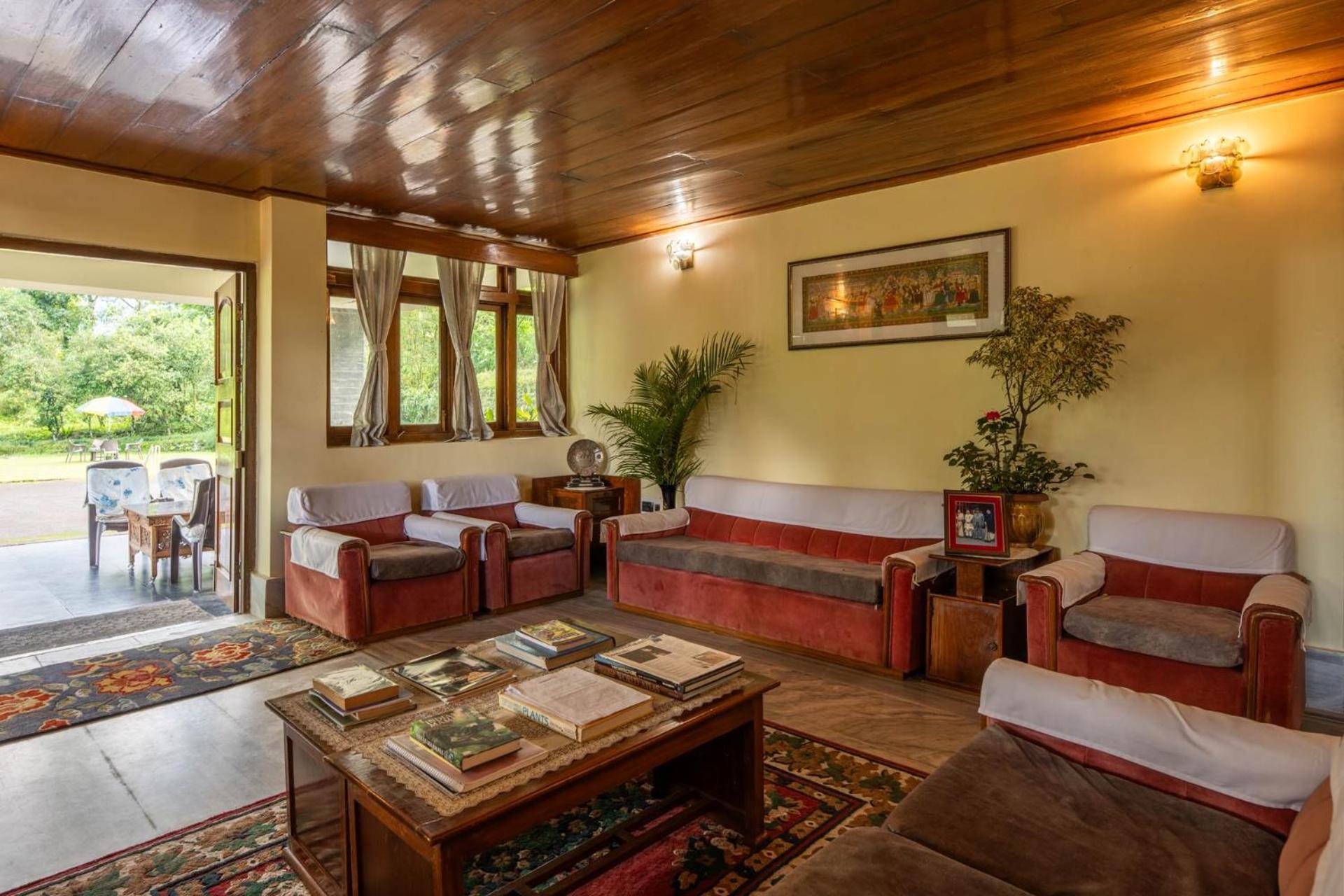 La Ipsing Farm By Stayvista - 3 Bhk Villa With Balcony, Mountain View, Indoor Games, And Pet Friendly Samdong Bagian luar foto